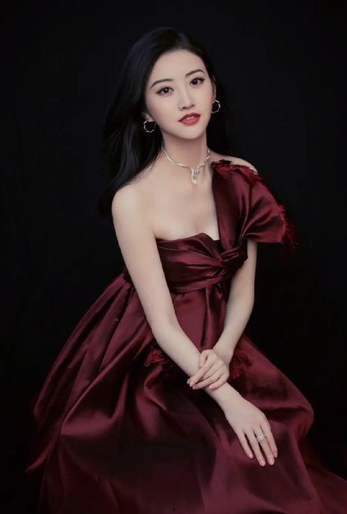 景甜知乎爆料视频,那些不为人知的幕后故事  第2张